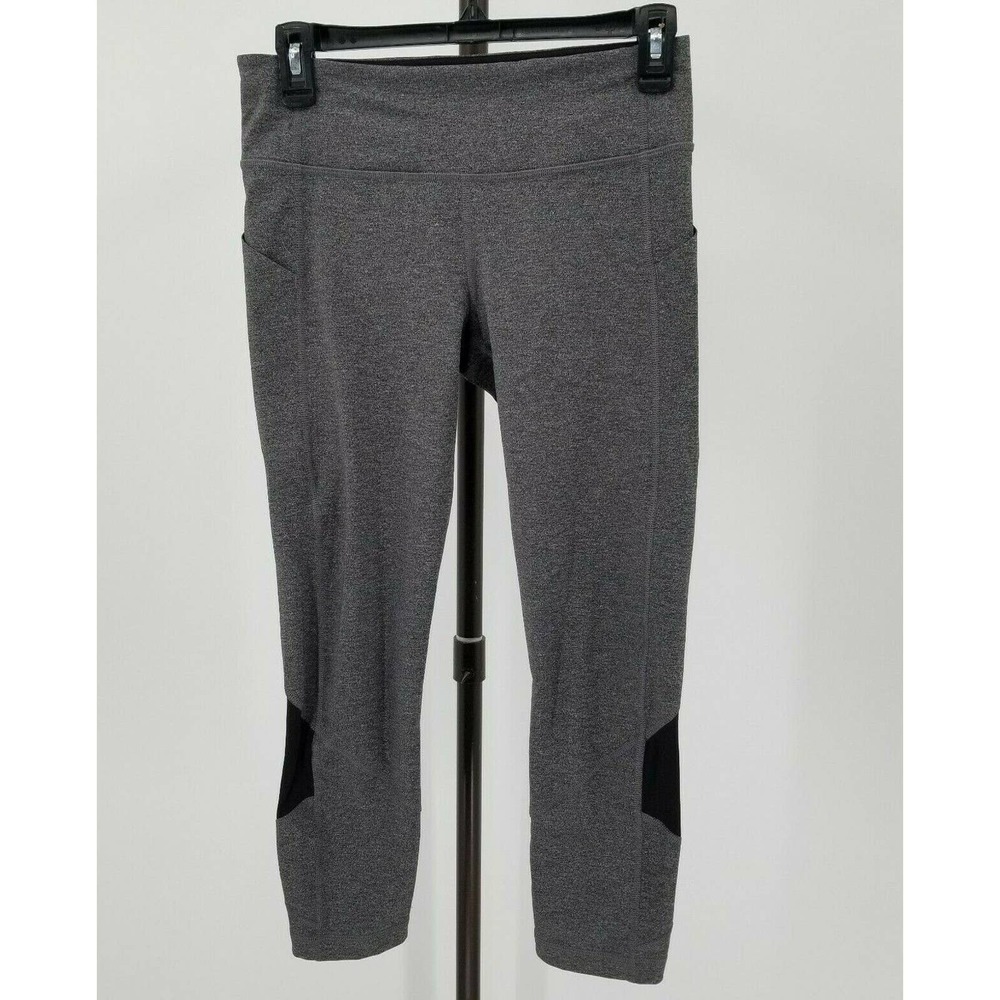 Lululemon 6 Leggings Cropped Length Grey Black